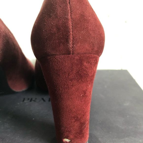 PRADA burgundy suede heels - size 35.5 - Picture 4 of 7
